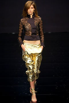 Alessandro Dell\'Acqua fashion show for Spring/Summer 2003