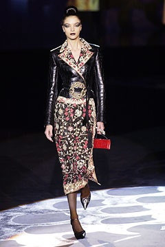 Valentino Couture fashion show for Autumn/Winter 2002