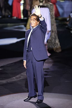 Valentino Couture fashion show for Autumn/Winter 2002