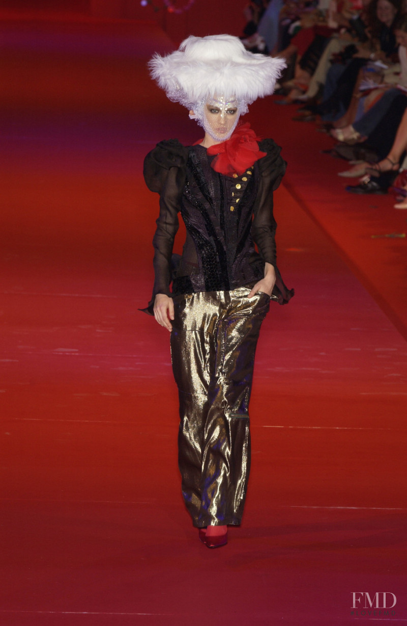 Christian Lacroix Couture fashion show for Autumn/Winter 2002
