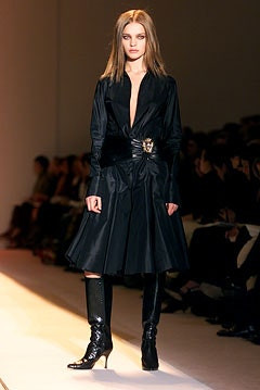 Anne Klein fashion show for Autumn/Winter 2002