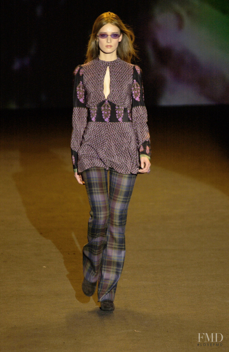 Anna Sui fashion show for Autumn/Winter 2002