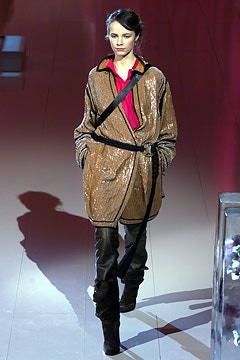Emanuel Ungaro fashion show for Autumn/Winter 2002