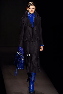 Viktor & Rolf fashion show for Autumn/Winter 2002