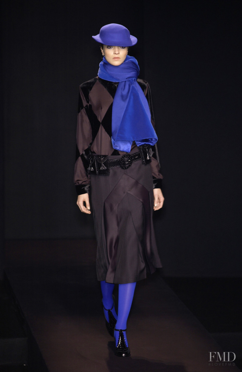 Mariacarla Boscono featured in  the Viktor & Rolf fashion show for Autumn/Winter 2002