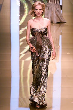 Valentino fashion show for Autumn/Winter 2002