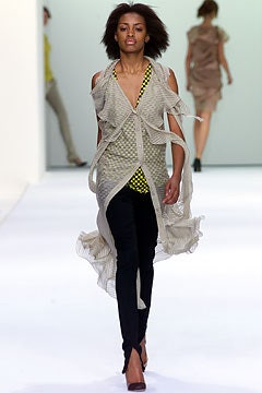 Stella McCartney fashion show for Autumn/Winter 2002