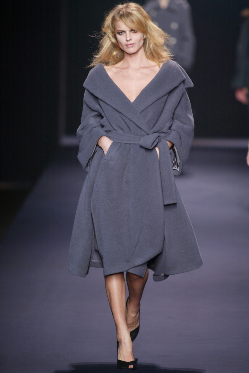Eva Herzigova featured in  the Sonia Rykiel fashion show for Autumn/Winter 2002