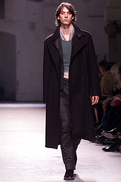 Martine Sitbon fashion show for Autumn/Winter 2002