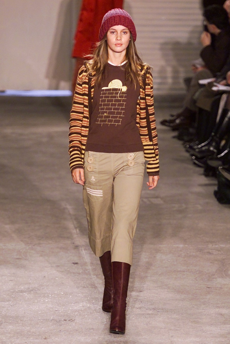Marc by Marc Jacobs fashion show for Autumn/Winter 2002