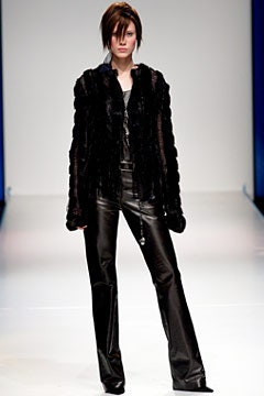 Lagerfeld Gallery fashion show for Autumn/Winter 2002