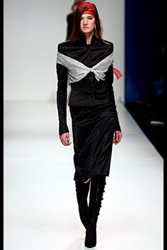 Lagerfeld Gallery fashion show for Autumn/Winter 2002