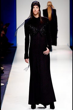 Lagerfeld Gallery fashion show for Autumn/Winter 2002