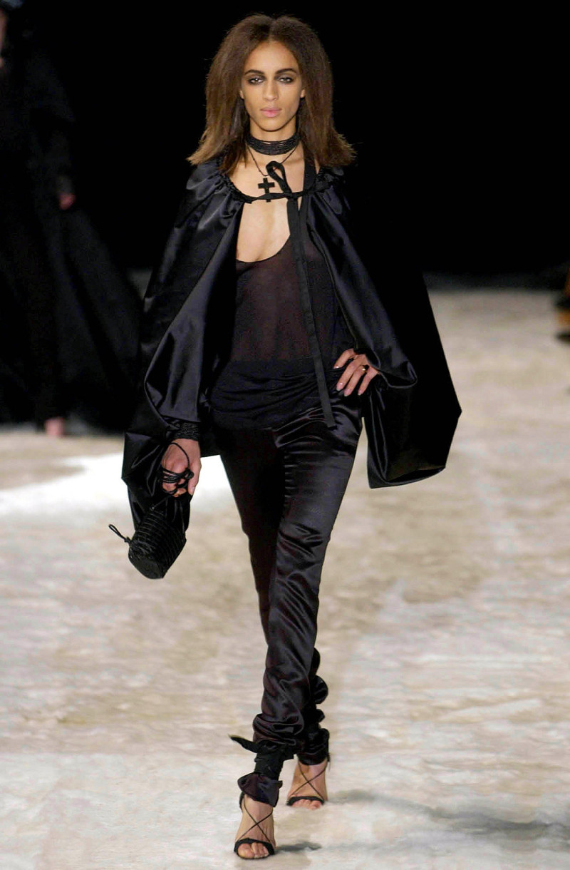 Gucci fashion show for Autumn/Winter 2002