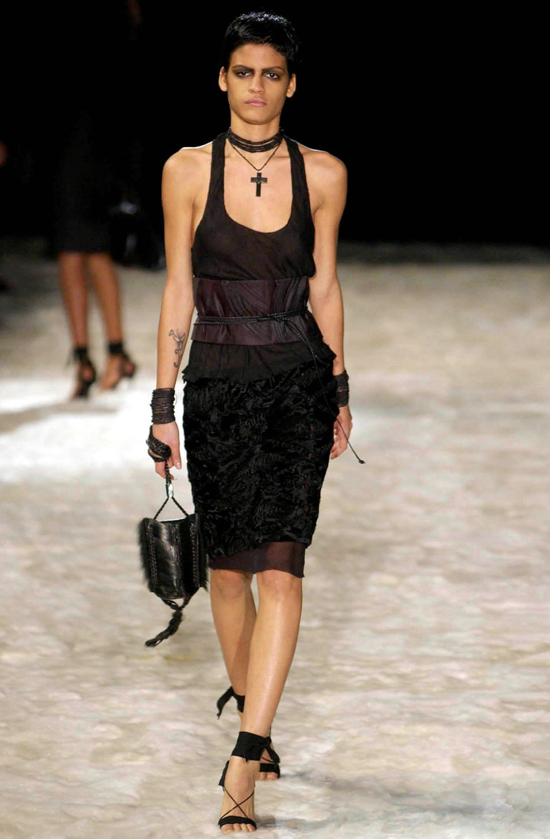 Gucci fashion show for Autumn/Winter 2002