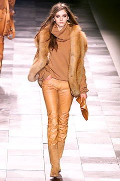 Givenchy fashion show for Autumn/Winter 2002