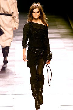 Givenchy fashion show for Autumn/Winter 2002