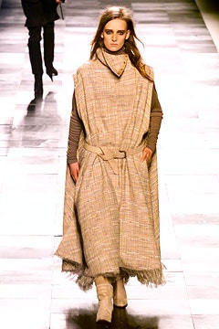 Givenchy fashion show for Autumn/Winter 2002