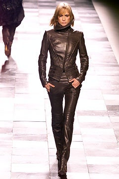 Givenchy fashion show for Autumn/Winter 2002