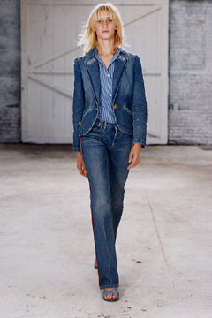 Marc by Marc Jacobs fashion show for Spring/Summer 2002