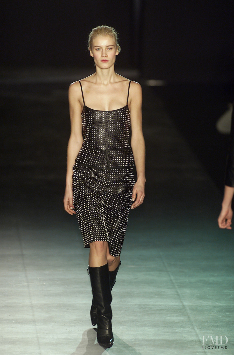 Loewe fashion show for Autumn/Winter 2001