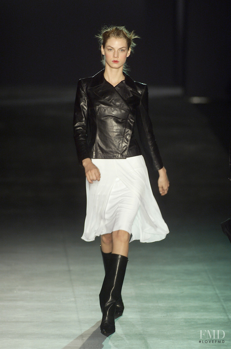 Loewe fashion show for Autumn/Winter 2001