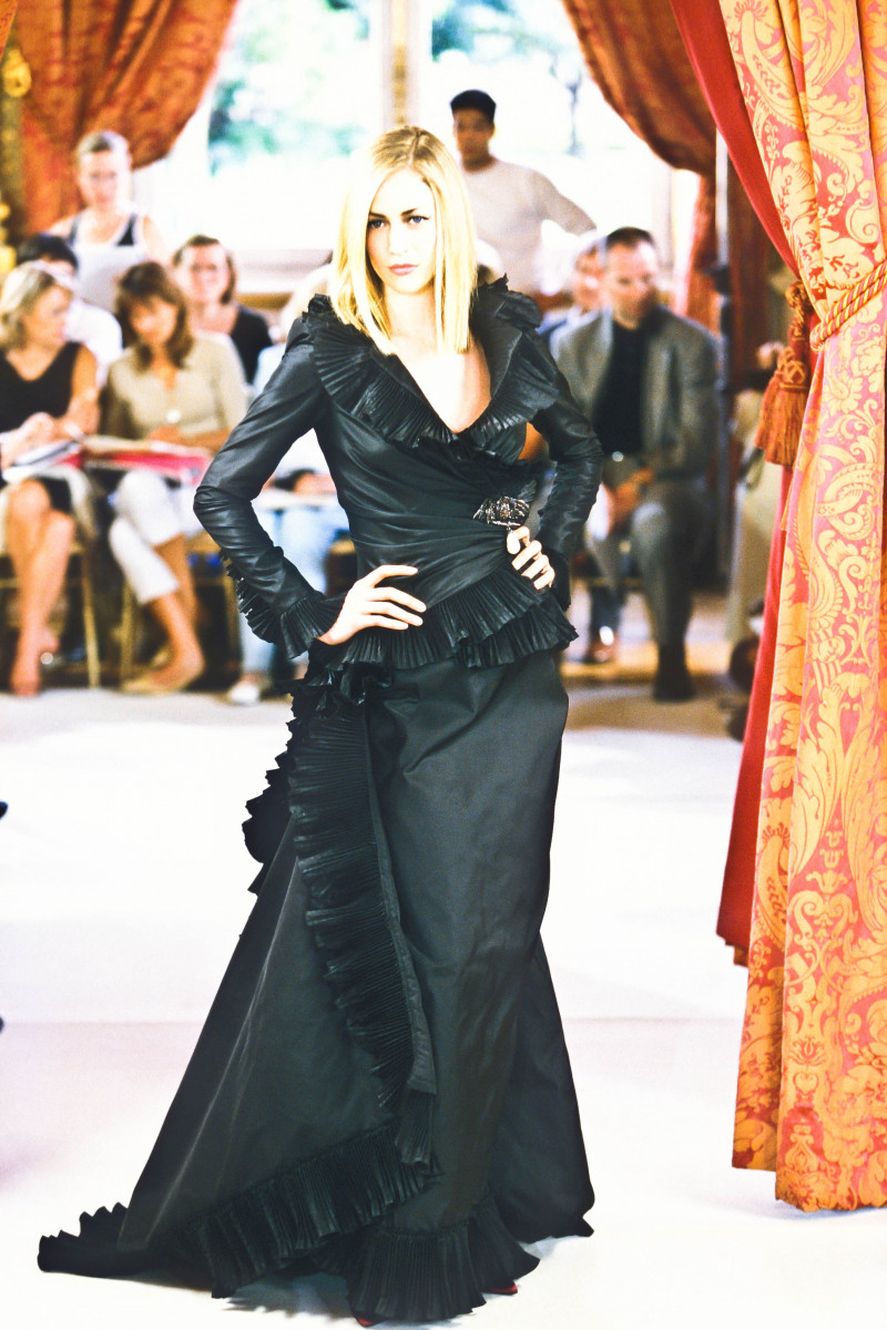 Raquel Zimmermann featured in  the Balmain fashion show for Autumn/Winter 2001