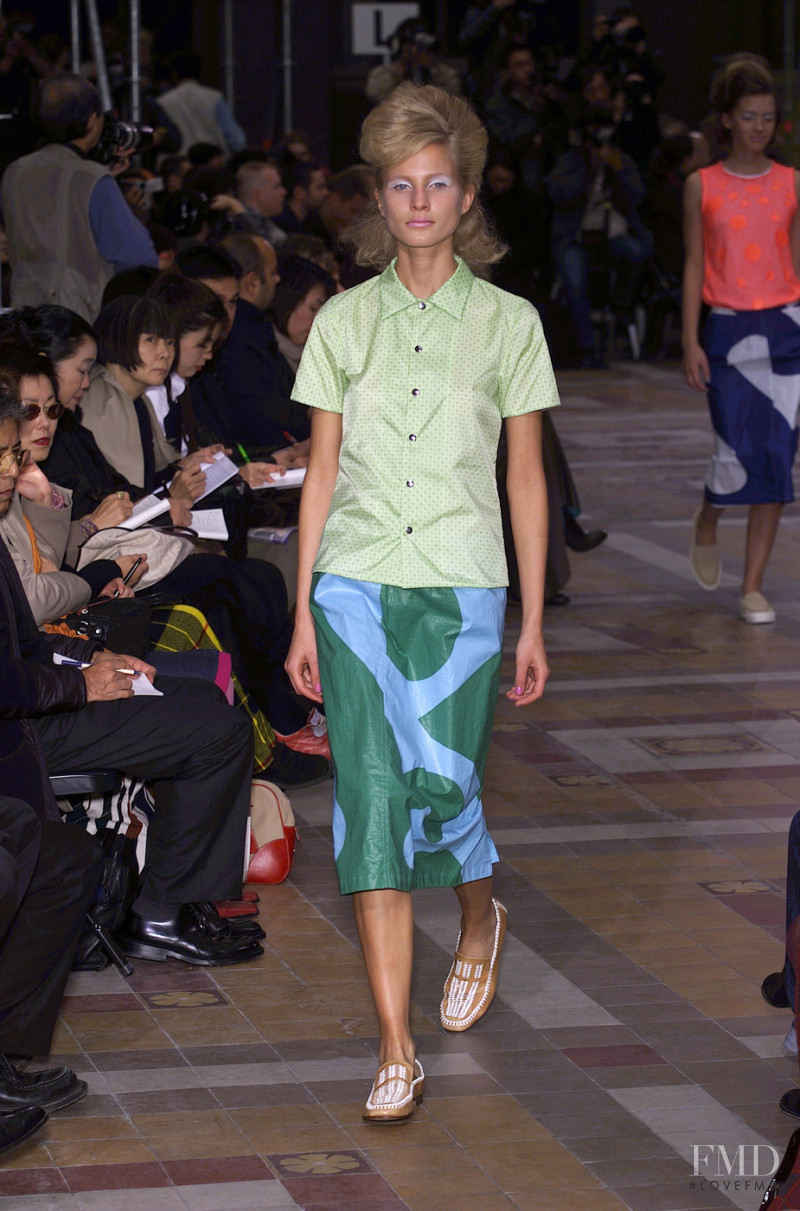 Zucca fashion show for Spring/Summer 2001