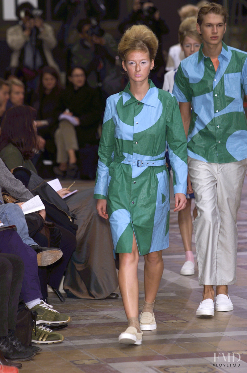 Zucca fashion show for Spring/Summer 2001
