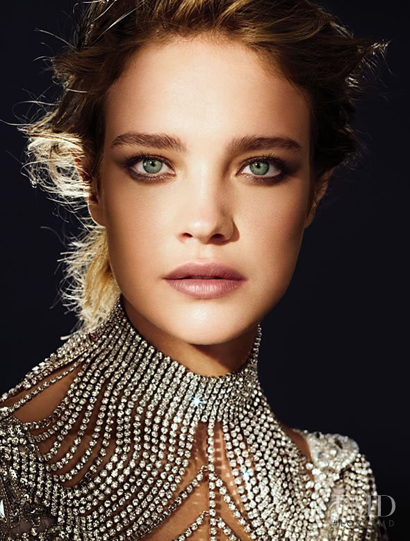 Natalia Vodianova featured in  the Guerlain advertisement for Holiday 2009