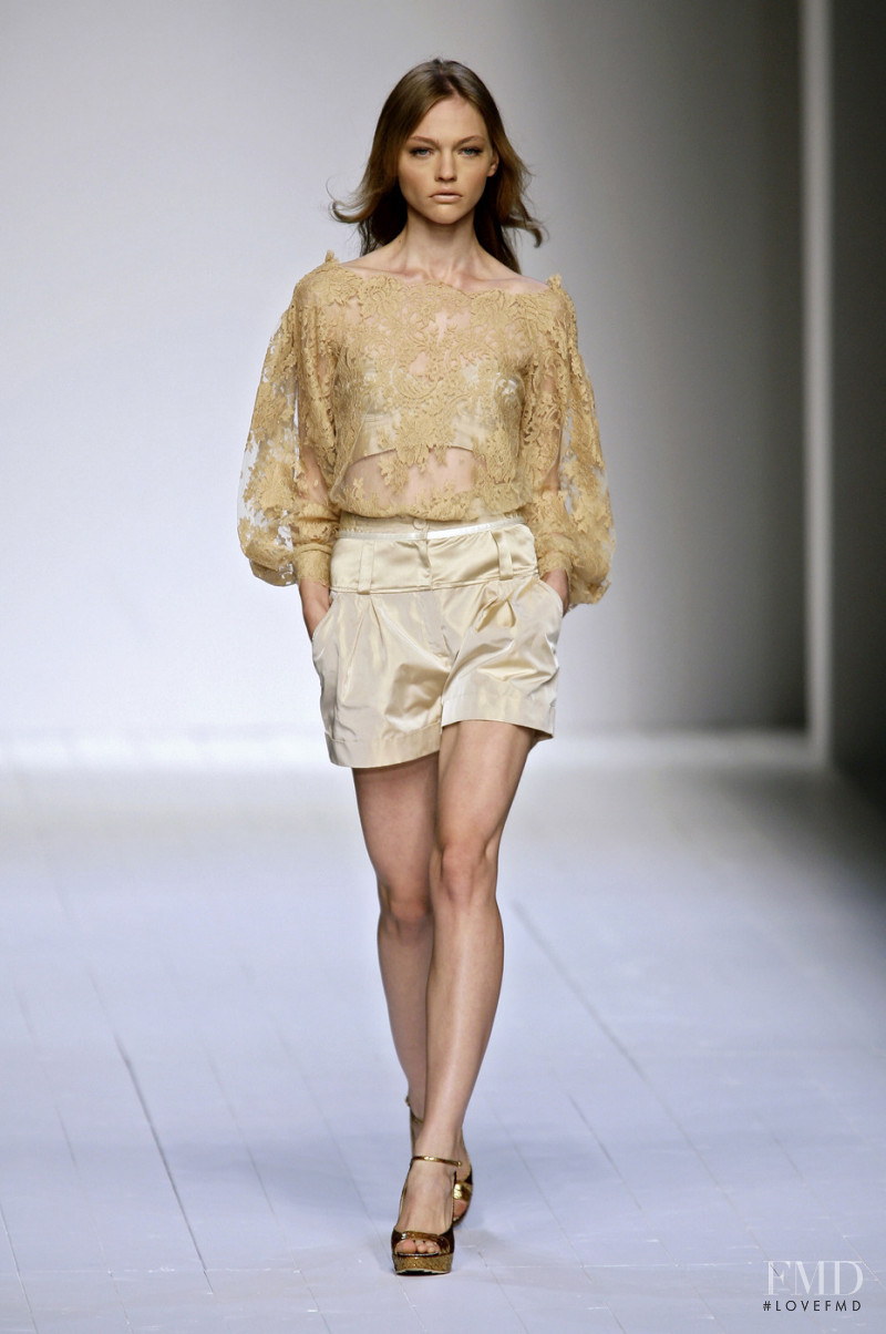 Sasha Pivovarova featured in  the La Perla fashion show for Spring/Summer 2007
