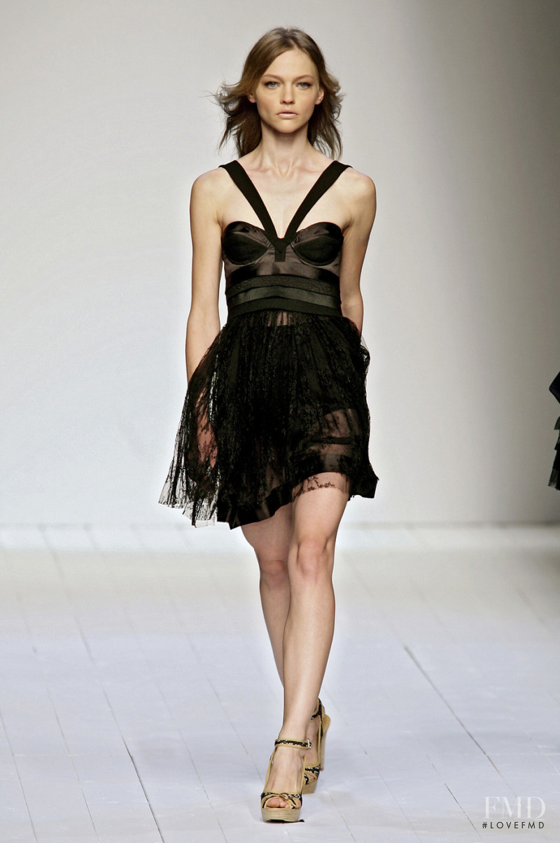 Sasha Pivovarova featured in  the La Perla fashion show for Spring/Summer 2007