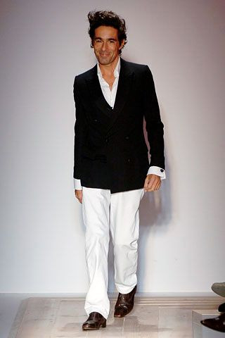 Emanuel Ungaro fashion show for Spring/Summer 2006