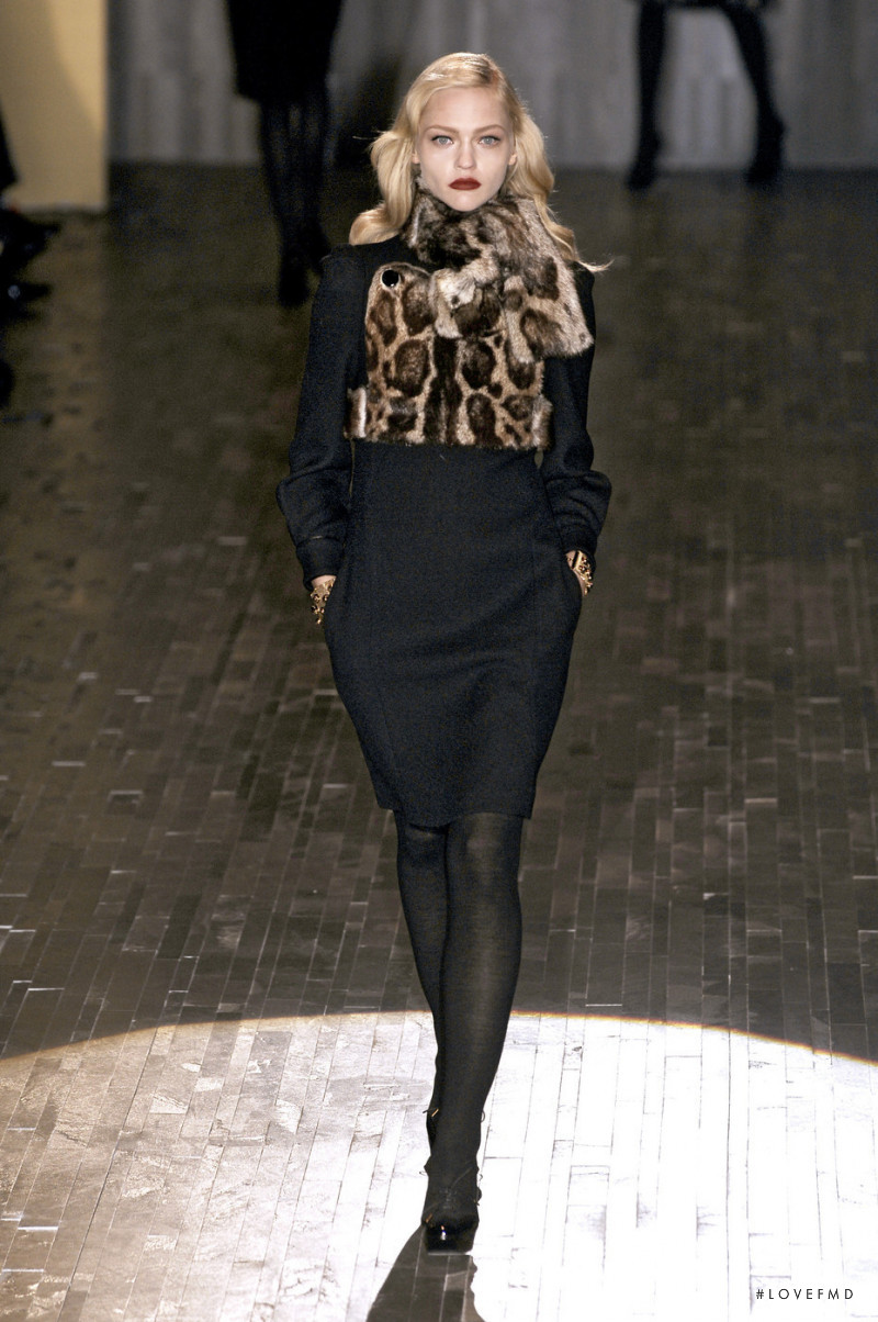 Sasha Pivovarova featured in  the Gucci fashion show for Autumn/Winter 2007