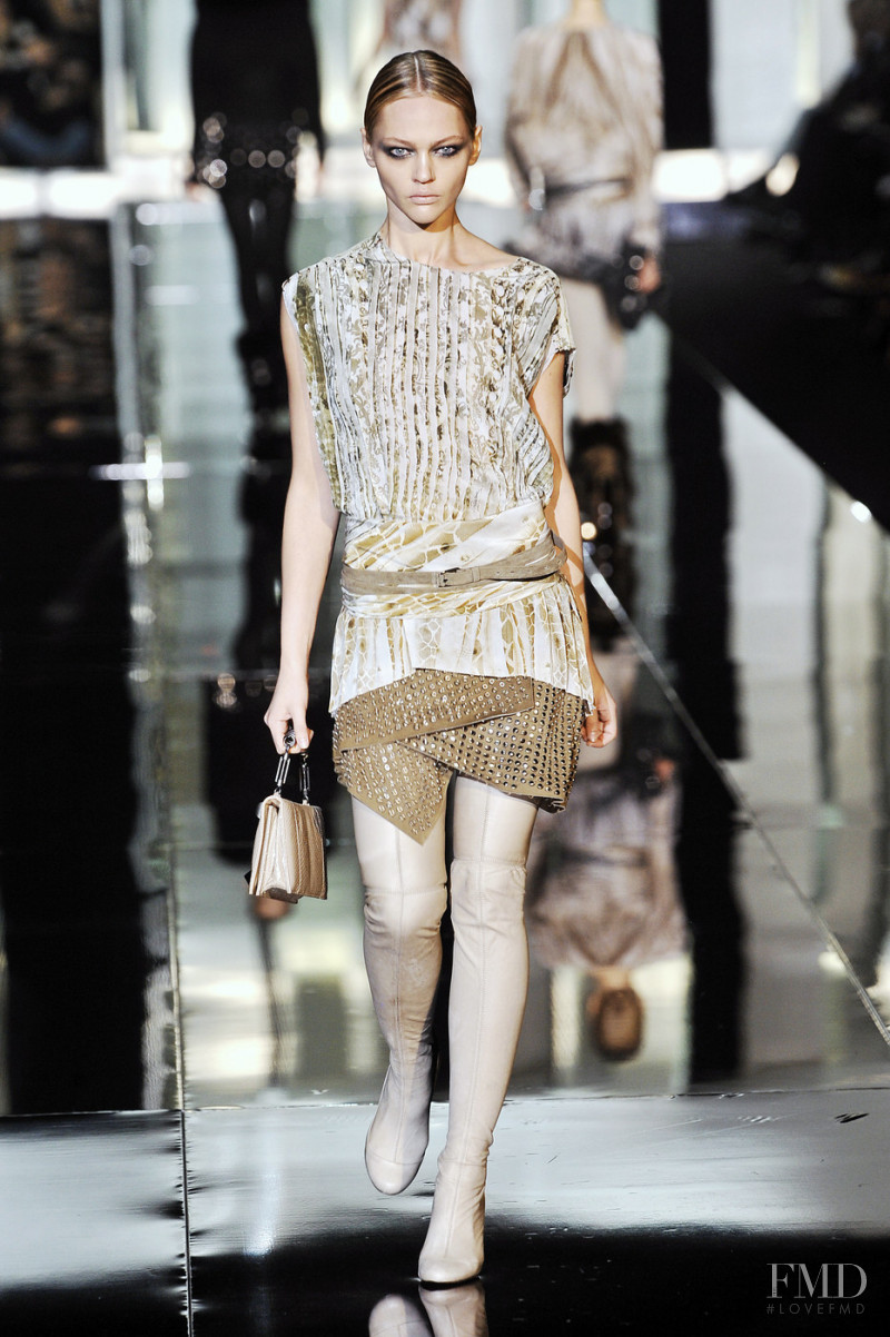 Sasha Pivovarova featured in  the Roberto Cavalli fashion show for Autumn/Winter 2009