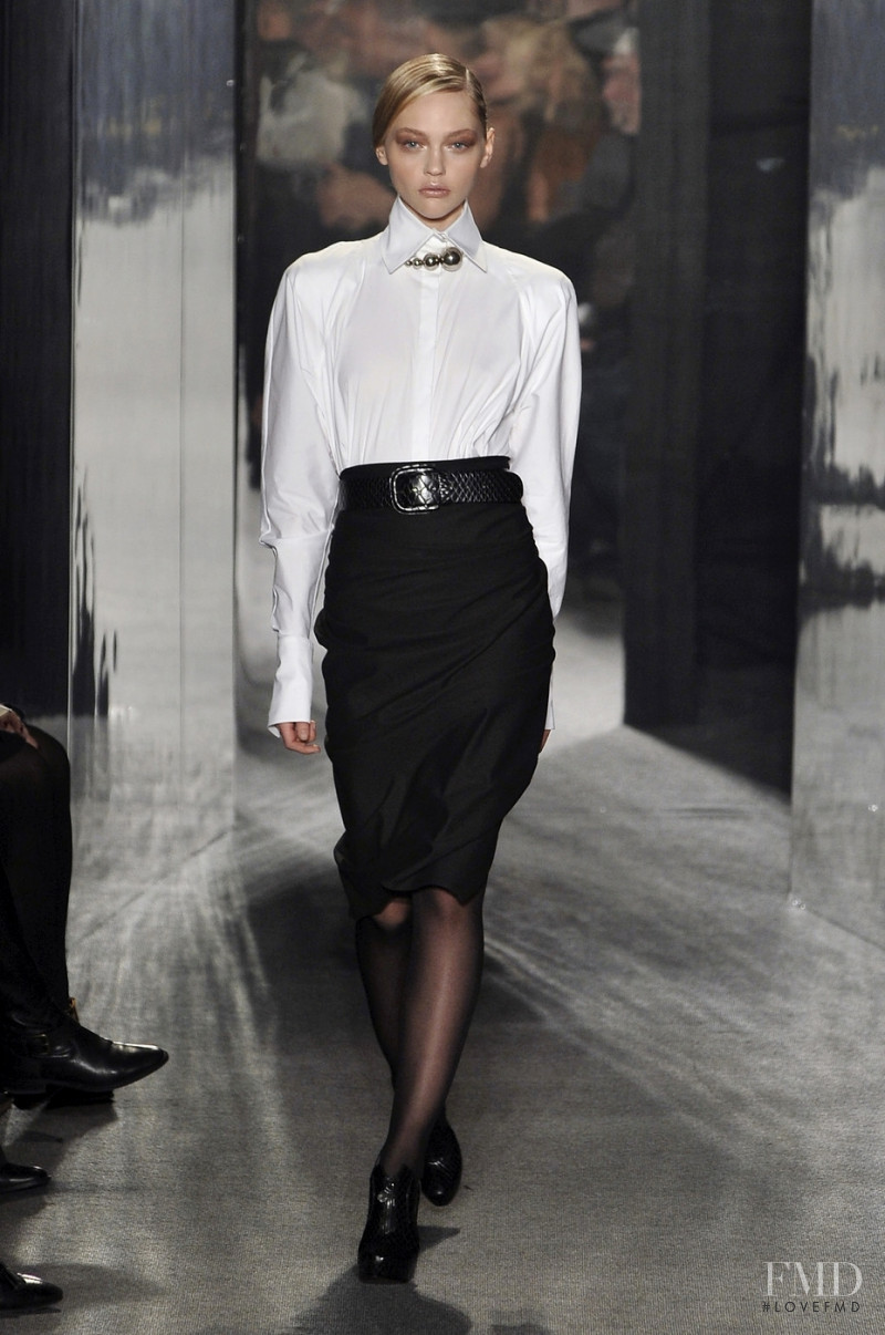 Sasha Pivovarova featured in  the Donna Karan New York fashion show for Autumn/Winter 2009