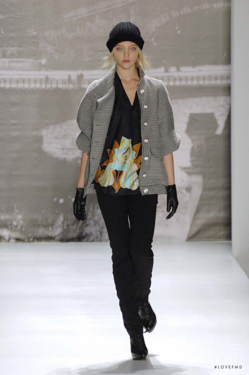 Sasha Pivovarova featured in  the Tibi fashion show for Autumn/Winter 2007