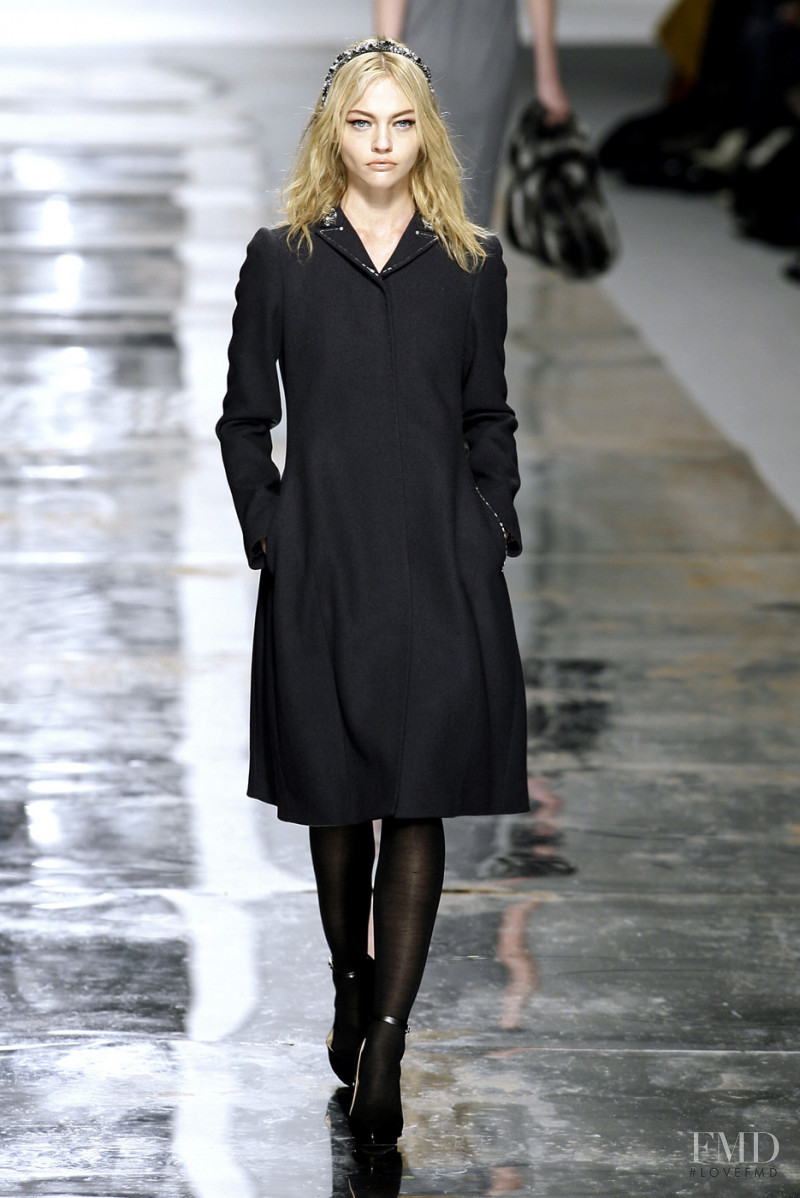 Sasha Pivovarova featured in  the Blumarine fashion show for Autumn/Winter 2007