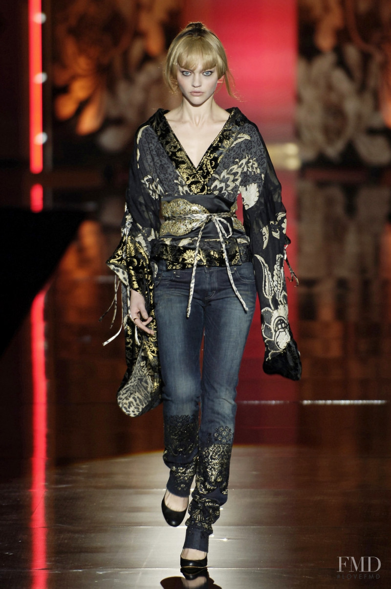 Sasha Pivovarova featured in  the Just Cavalli fashion show for Autumn/Winter 2006