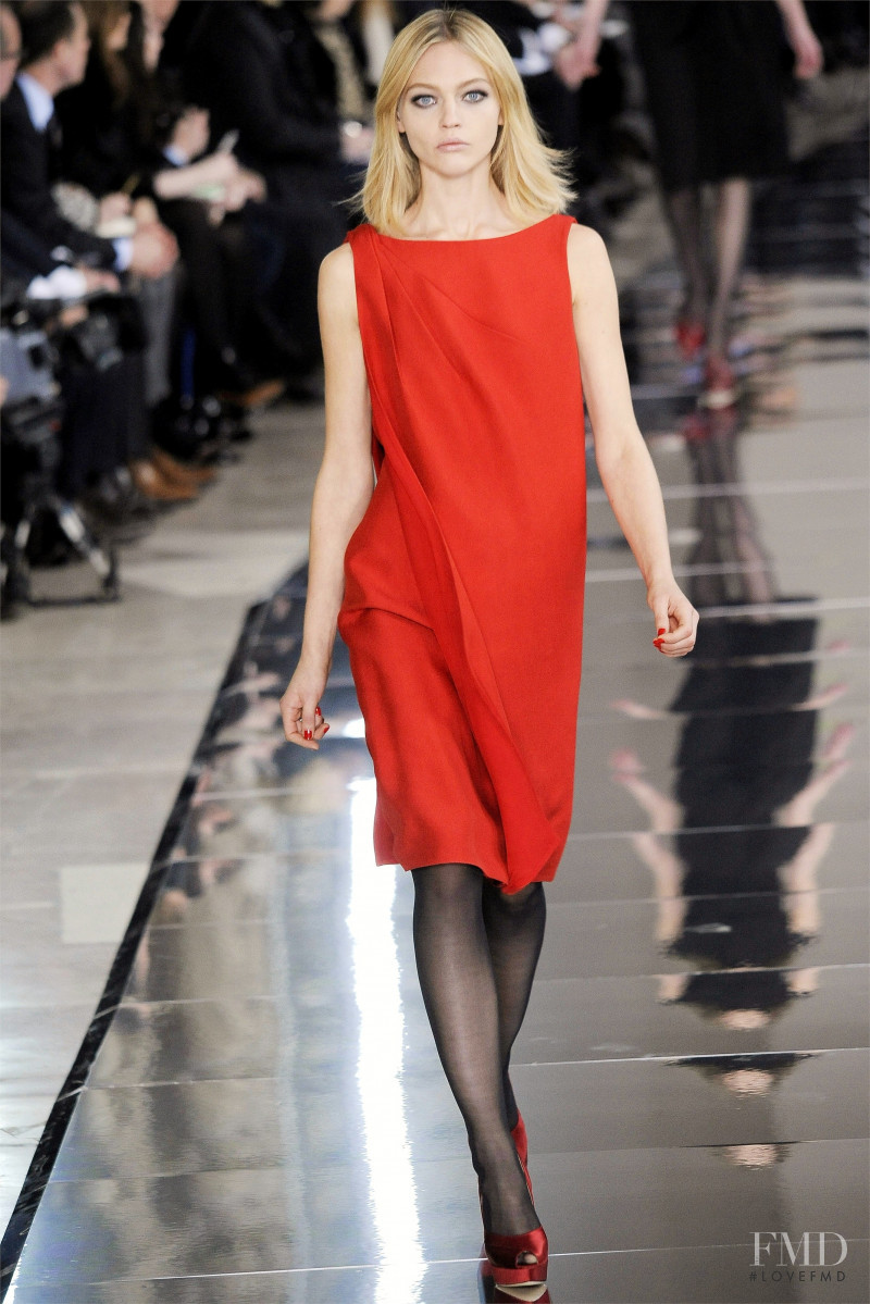 Sasha Pivovarova featured in  the Valentino fashion show for Autumn/Winter 2009