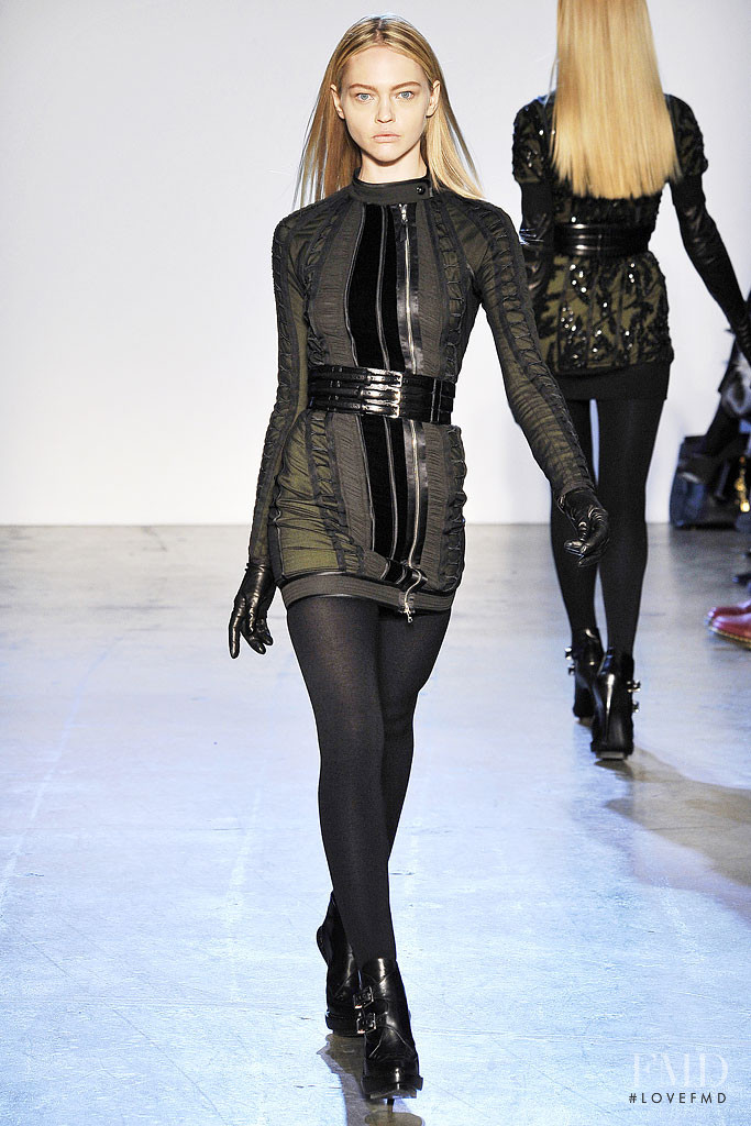 Sasha Pivovarova featured in  the Phi fashion show for Autumn/Winter 2009
