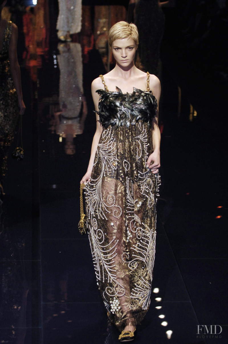 Mariacarla Boscono featured in  the Dolce & Gabbana fashion show for Autumn/Winter 2006