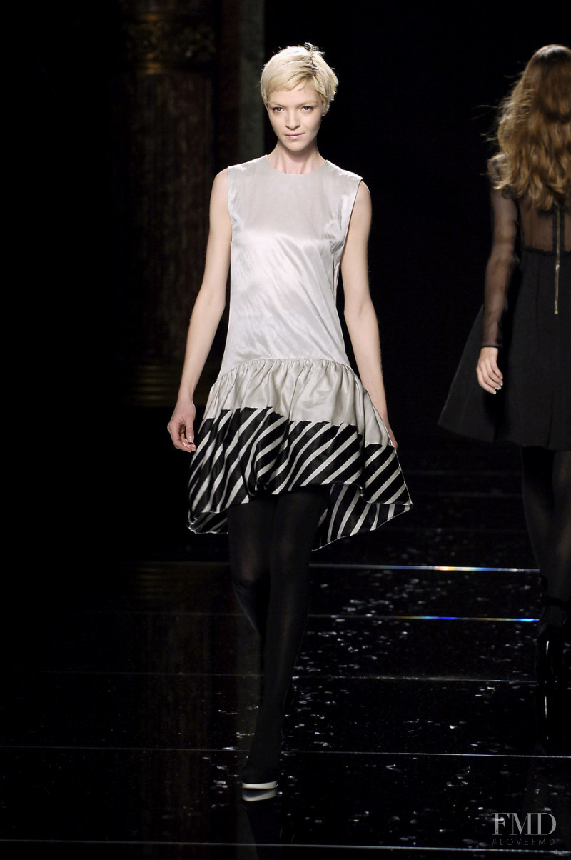 Mariacarla Boscono featured in  the Stella McCartney fashion show for Autumn/Winter 2006