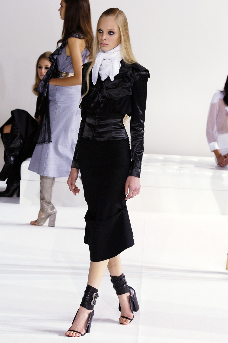 Givenchy fashion show for Spring/Summer 2006