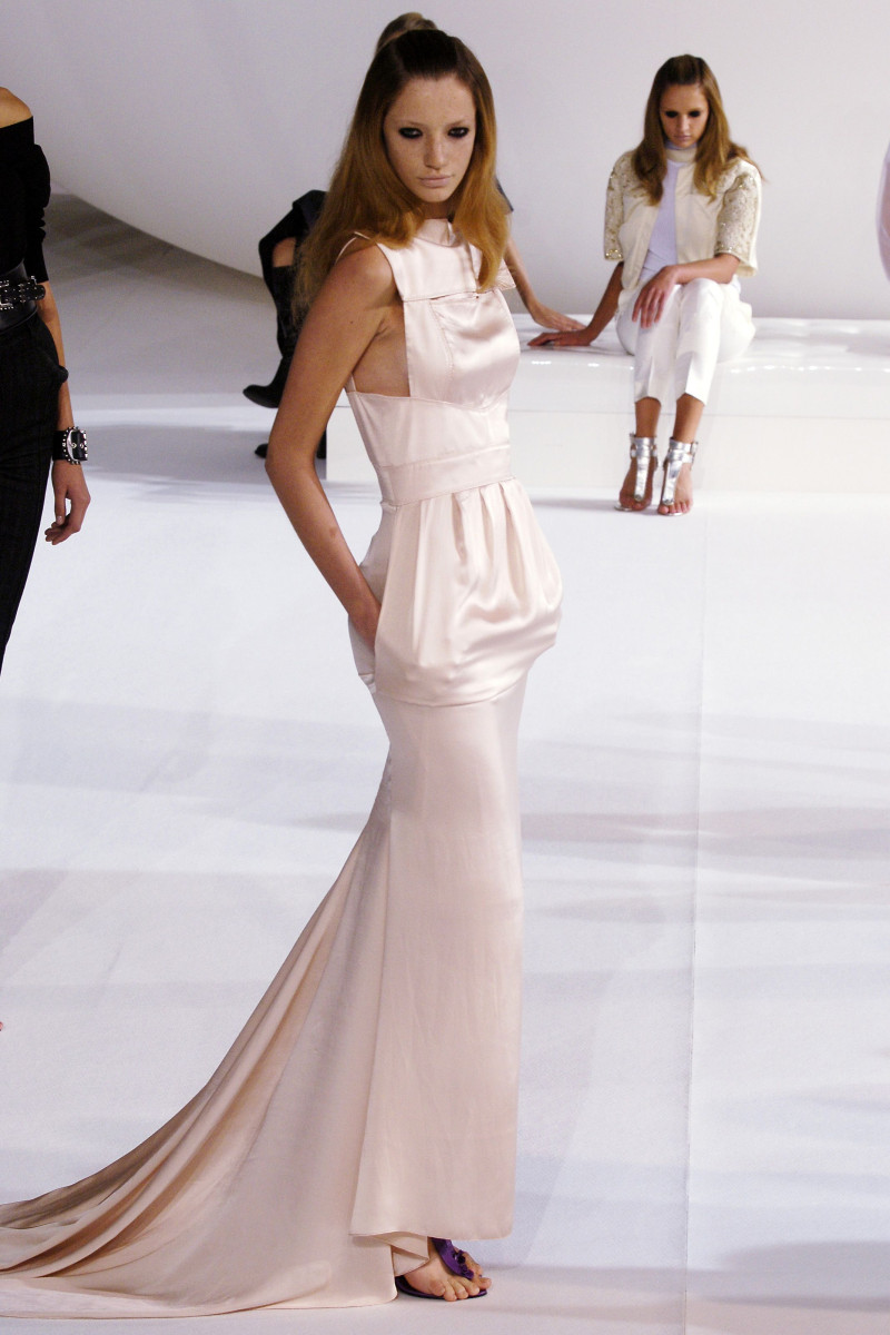 Givenchy fashion show for Spring/Summer 2006