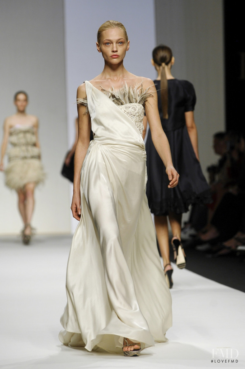 Sasha Pivovarova featured in  the La Perla fashion show for Spring/Summer 2008