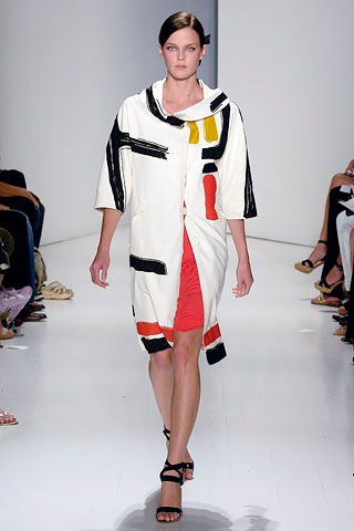 Donna Karan New York fashion show for Spring/Summer 2006