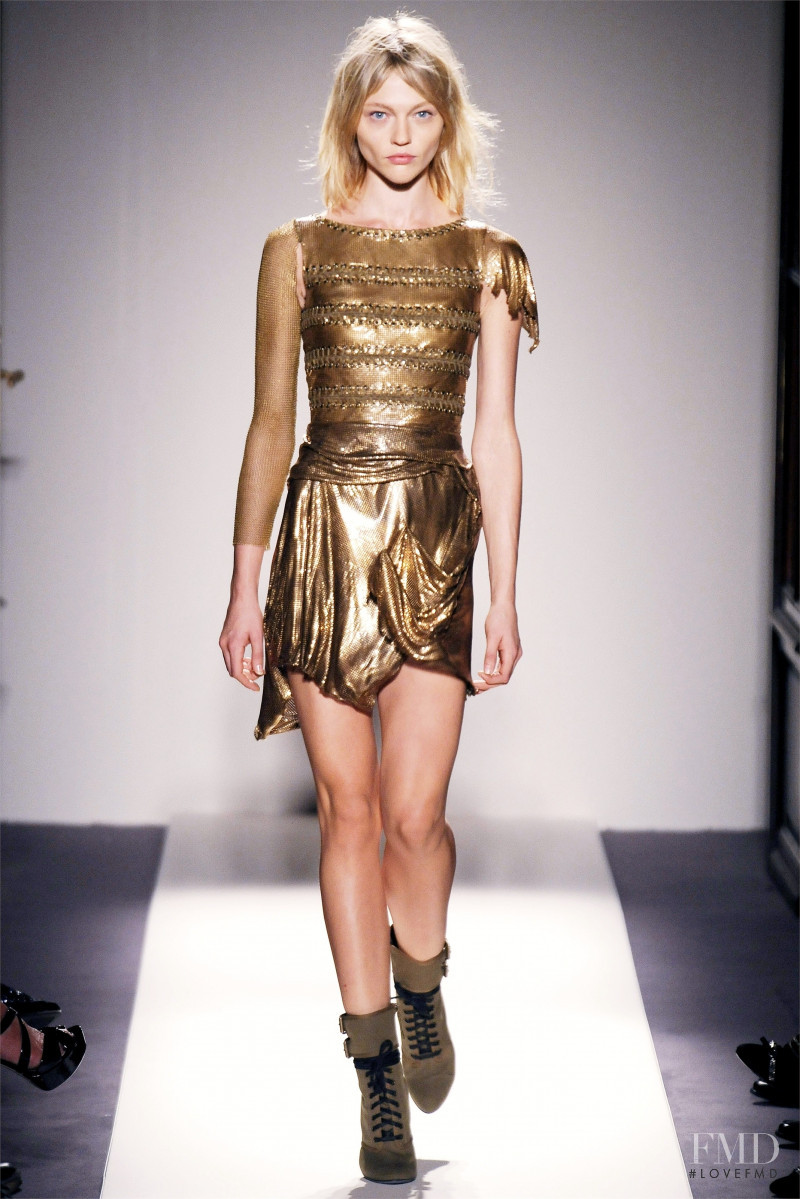 Sasha Pivovarova featured in  the Balmain fashion show for Spring/Summer 2010
