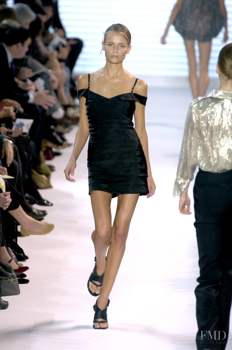 Natasha Poly featured in  the Stella McCartney fashion show for Spring/Summer 2007