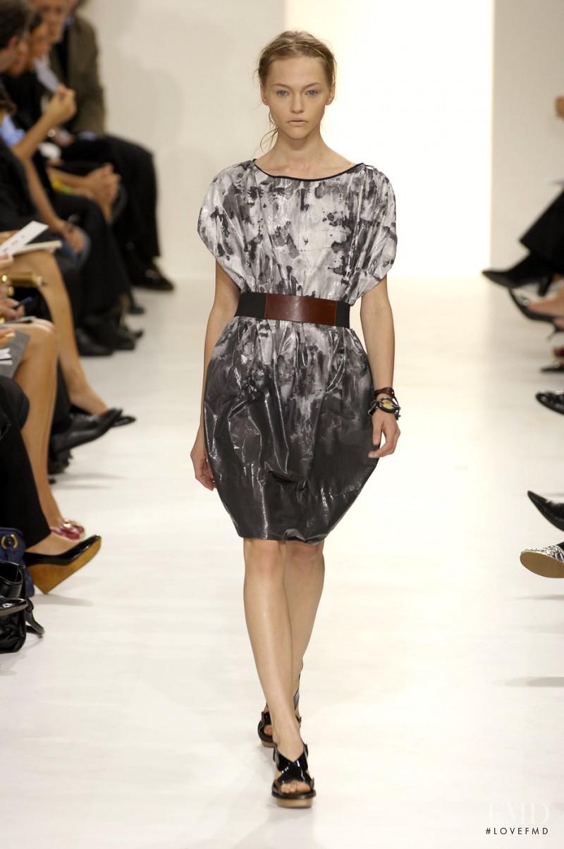 Sasha Pivovarova featured in  the Marni fashion show for Spring/Summer 2007